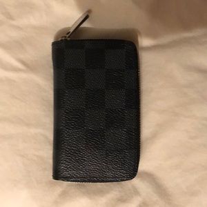 Louis Vuitton Daniel graphite card holder